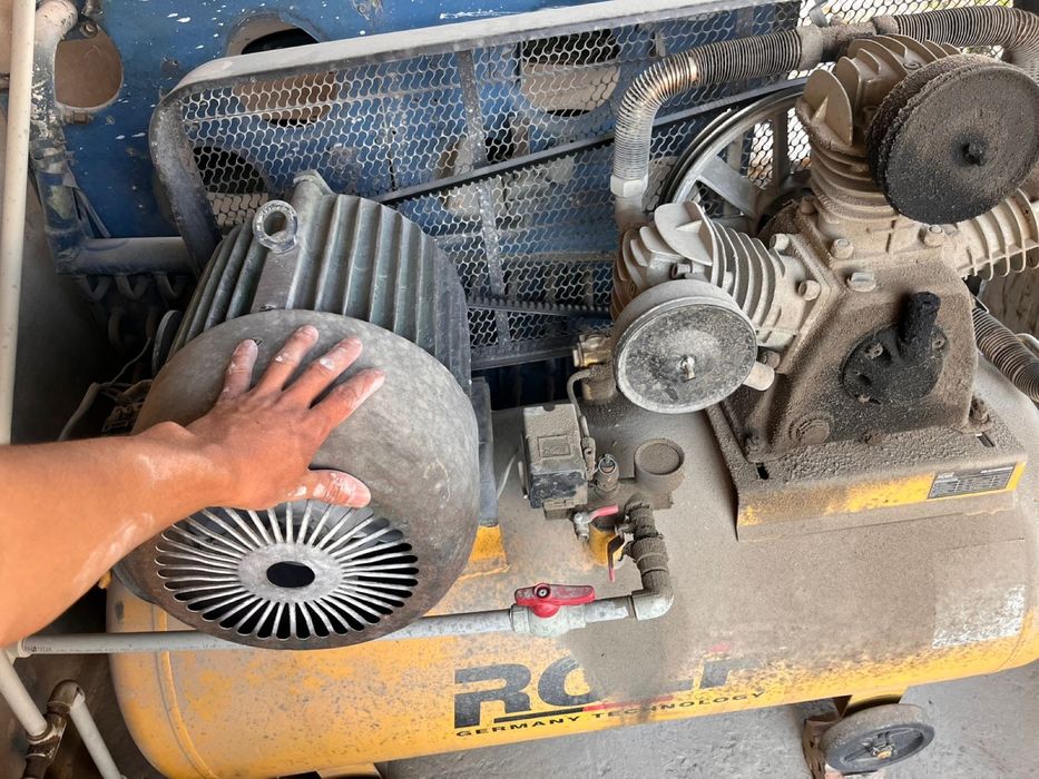 Компрессор 200 л