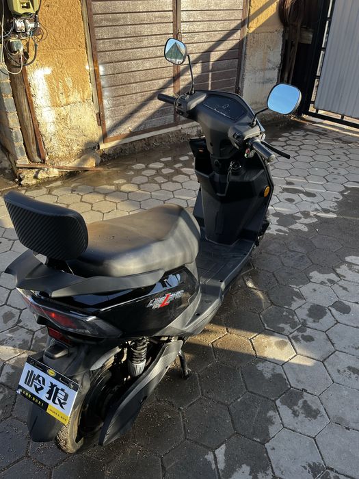 Резвый электромопед (разгон до 80км/час)