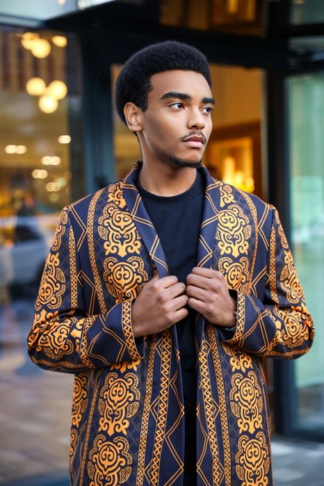 Профессиональный фотограф 10000 тг