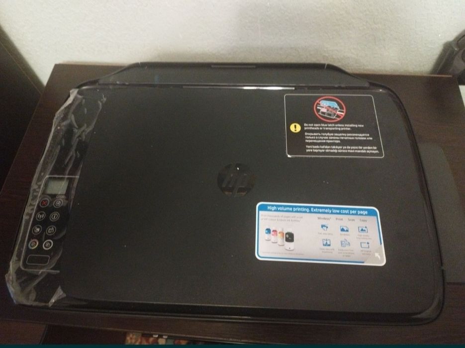 Цветной принтер Hp
