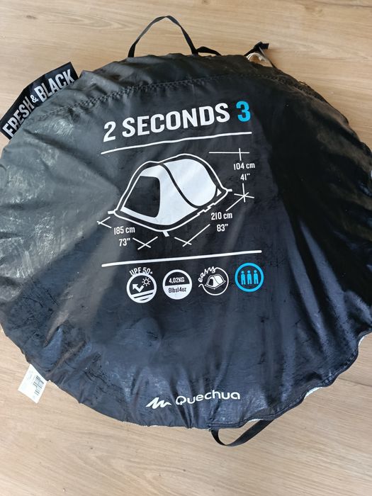 Quechua 2 Seconds Fresh & Black pentru 3 persoane