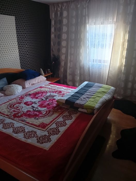 Vând casă în Nadăș