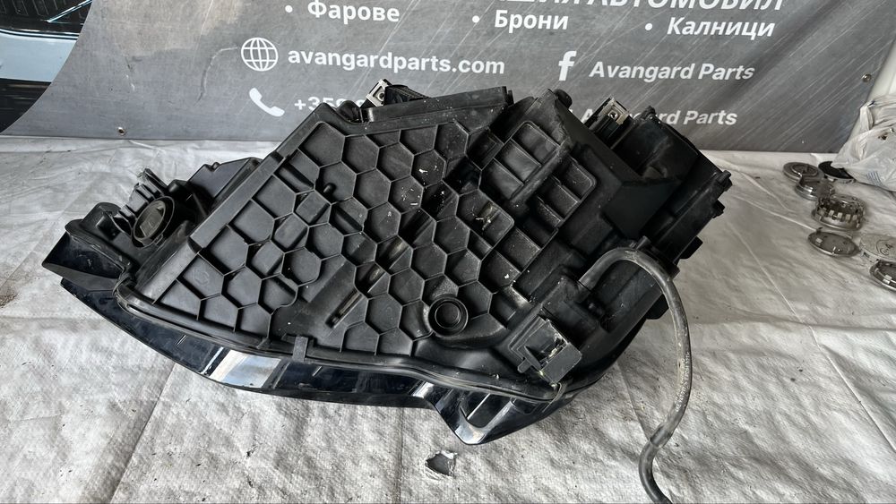 Десен фар Audi E-tron GT 2024