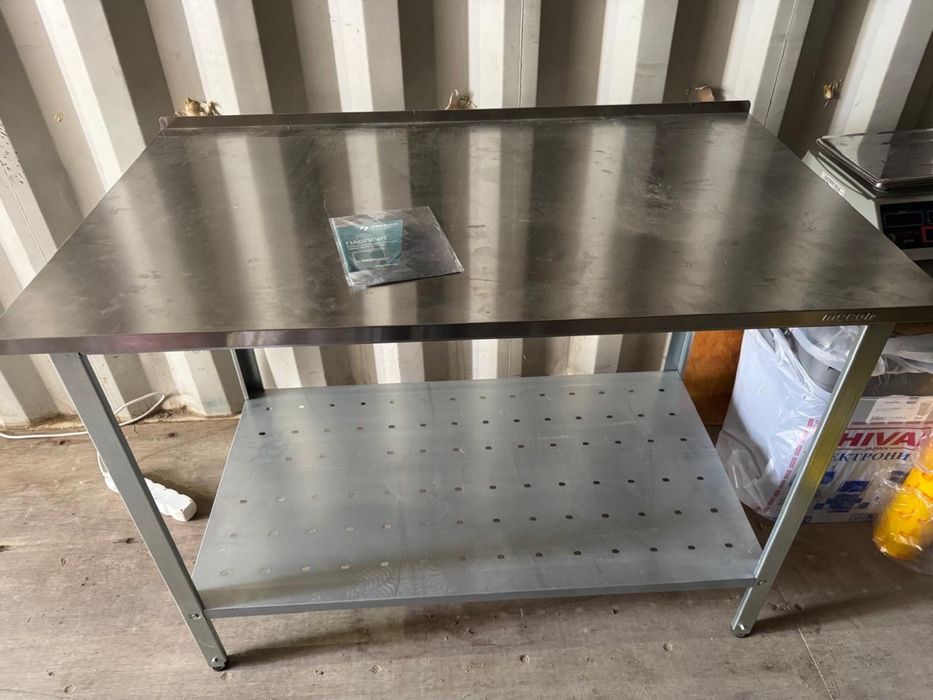 Разделочный стол