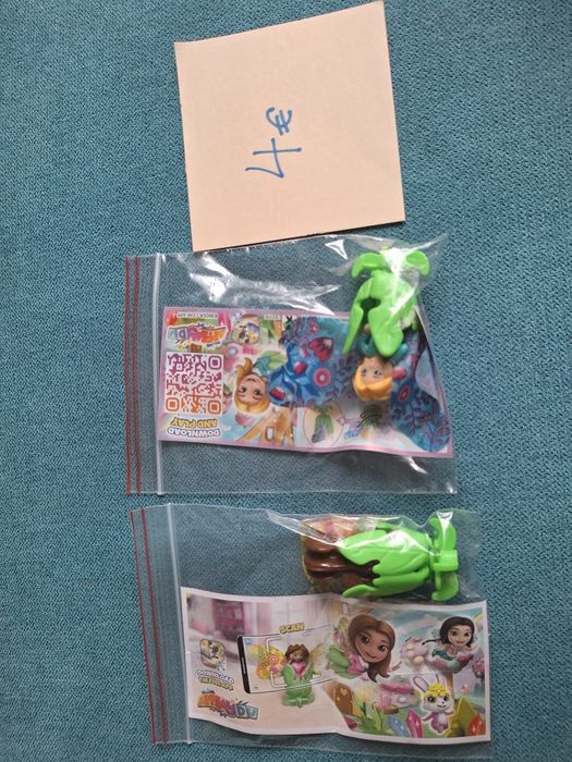 Kinder surprise играчки