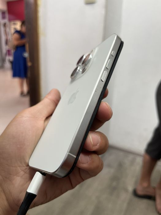 Читайте Iphone 15 pro 128 GB