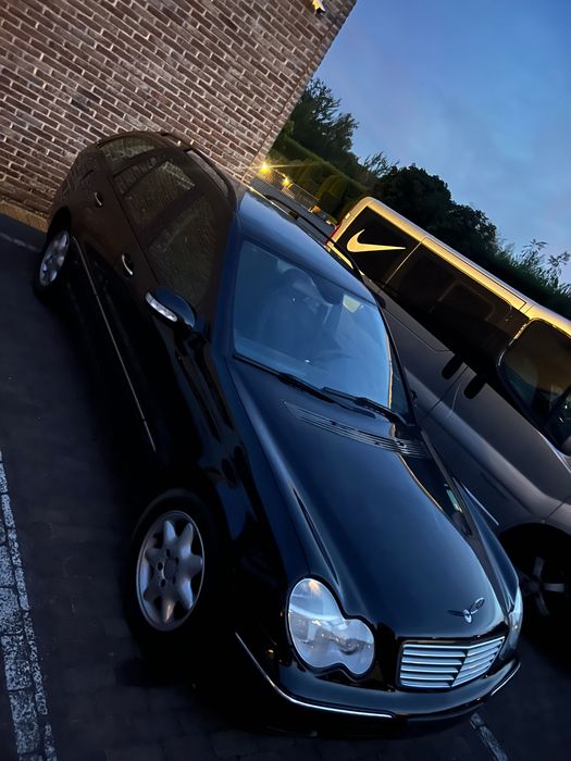 MERCEDES-BENZ C-Class 2003 — imagine 4