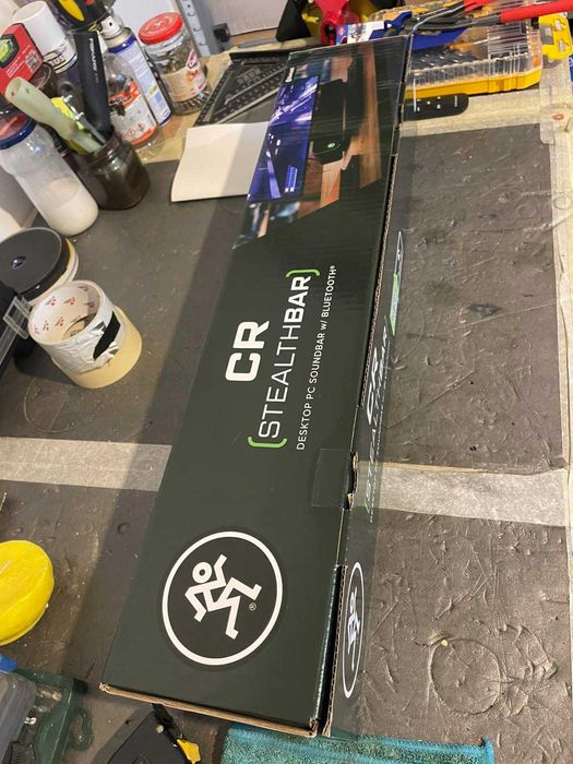 продавам  Mackie CR StealthBar