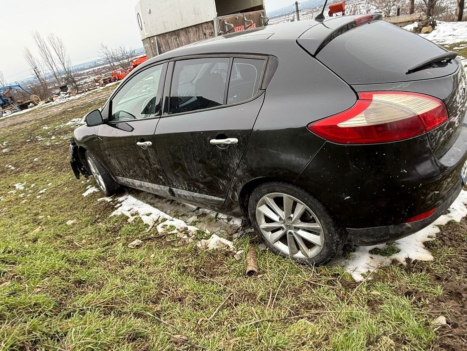 Dezmembrez Renault megane 3 din 2009, 1.5 dci 110cp