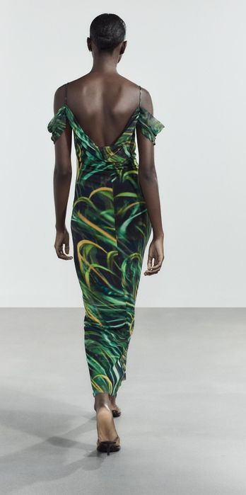 Нова рокля Zara размер s