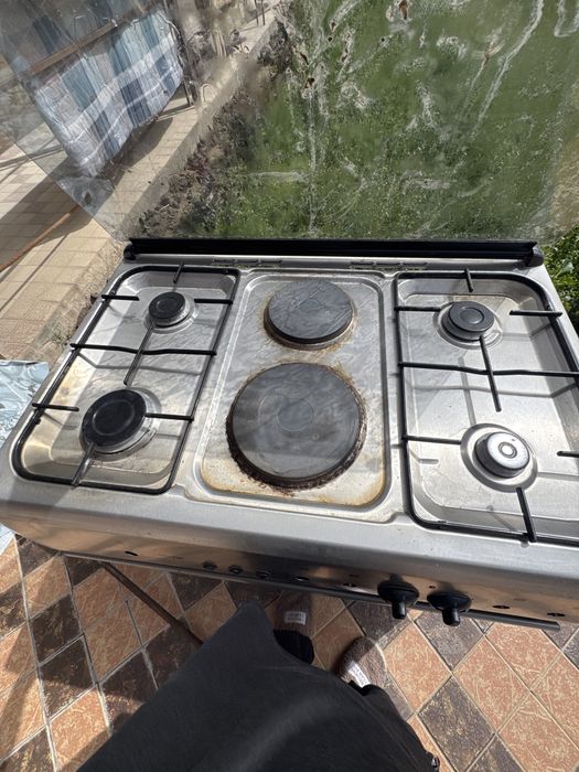 Электрическая газ плита