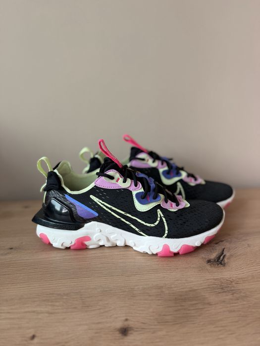 Nike React Vision 'Black Beyond Pink Volt'