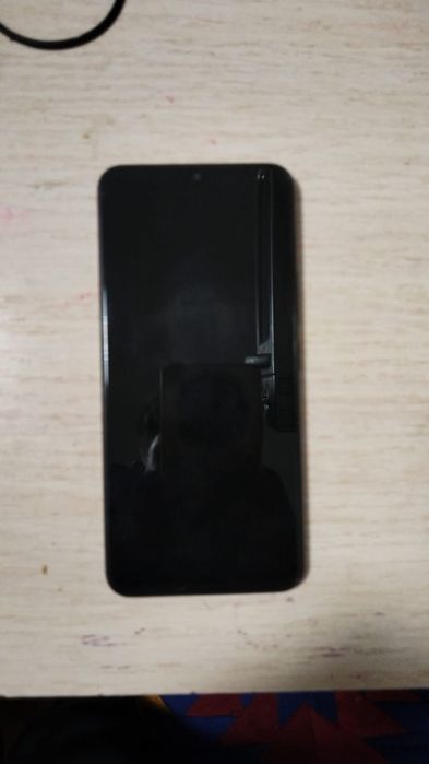 Виво в23е сатылады 90к