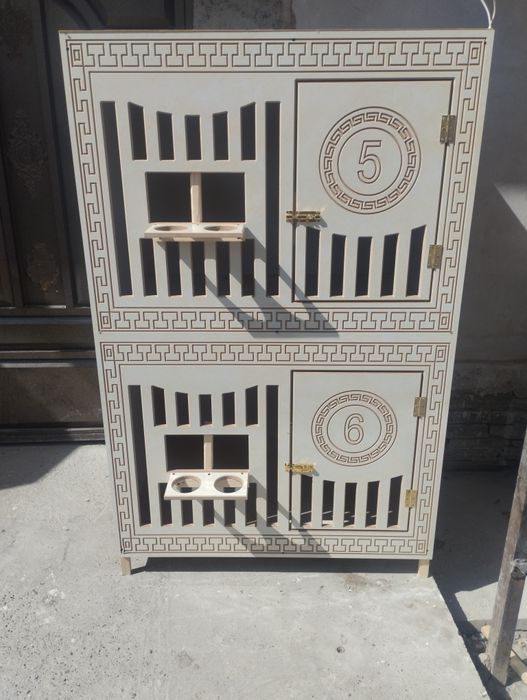 Dakan Xo‘roz qafaslar