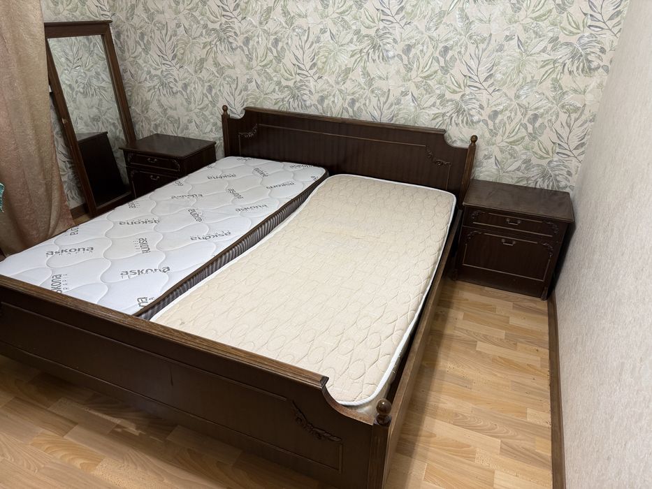 Двухспальная кровать