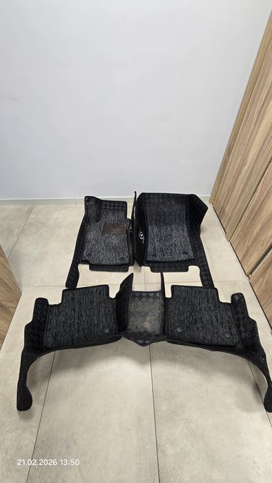 Автомобильные полики 3D на Mercedes w211