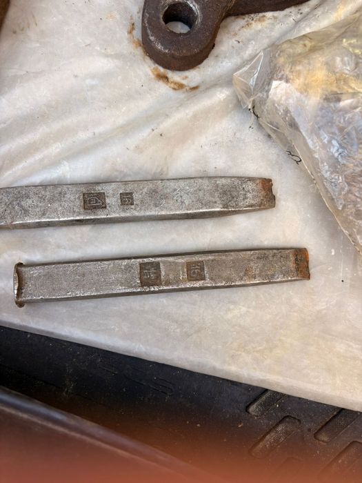 Наковальня советский, зубило