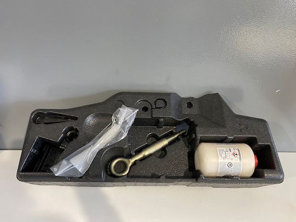 Kit pana VOLVO V60 2018+ 31471271