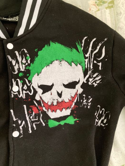 суичър на жокера