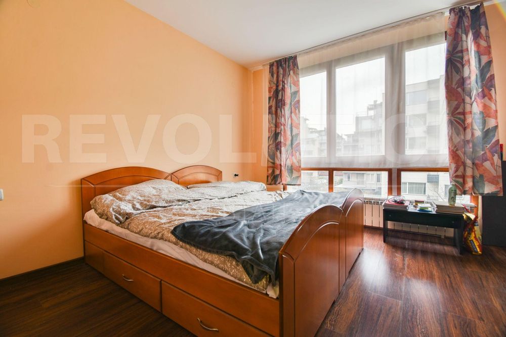 Продава се Тристаен апартамент в София, Манастирски ливади - 101 кв.м за 1995 €/кв.м - Снимка #3