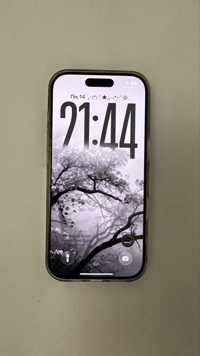 Продам iPhone 16 pro 256 Gb