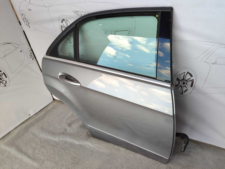 Usa Spate Dreapta Mercedes-Benz E-Class (W212) Sedan 2009–2013 / Cod OEM A212 73002 05 (11H)