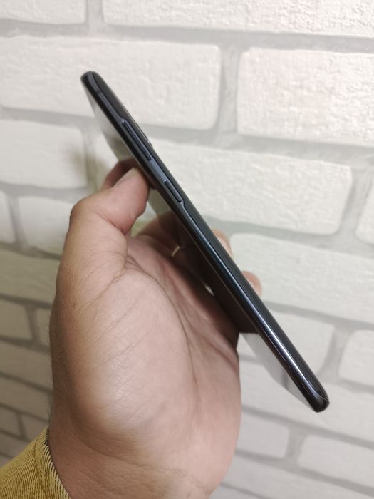 Samsung galaxy S 20plus_ 12/256GB snapdragon