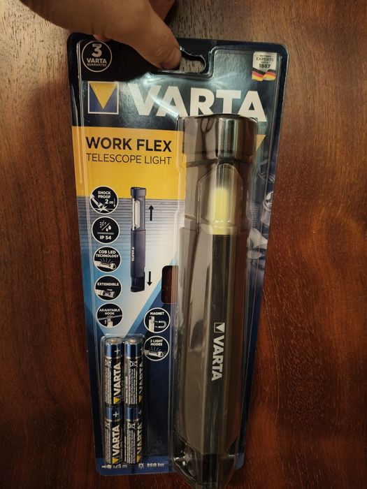 Lanterna Varta flex telescopică