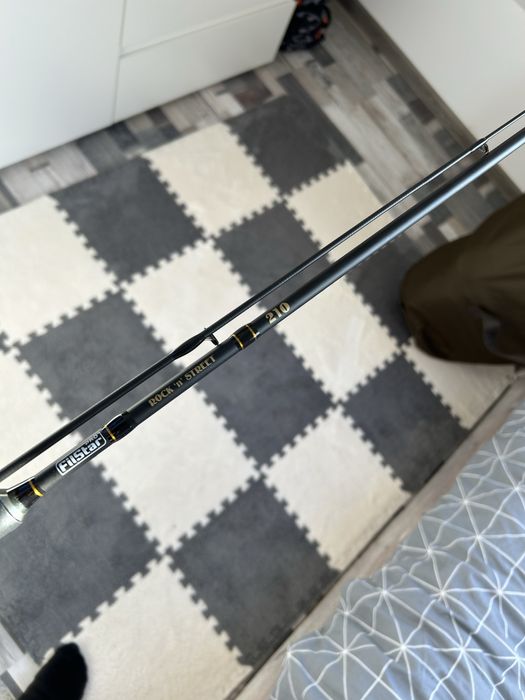 Чисто нова Спининг въдица