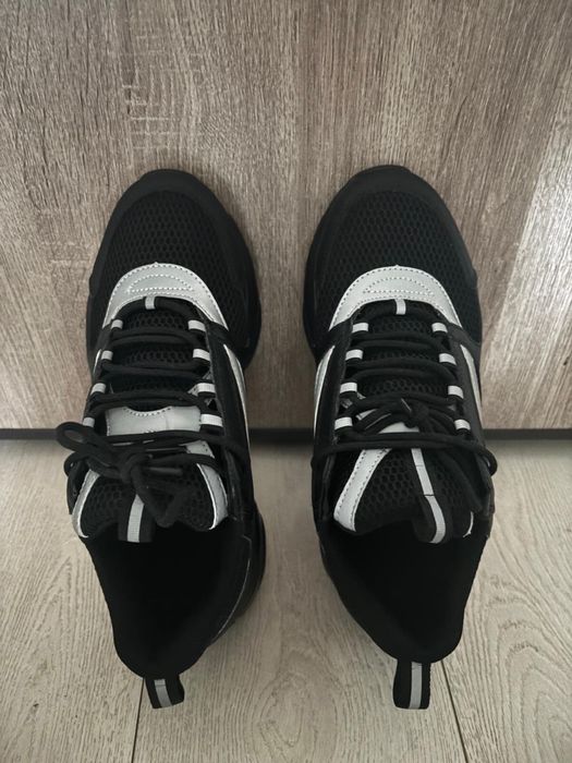 Dior b22 black 2 purtari