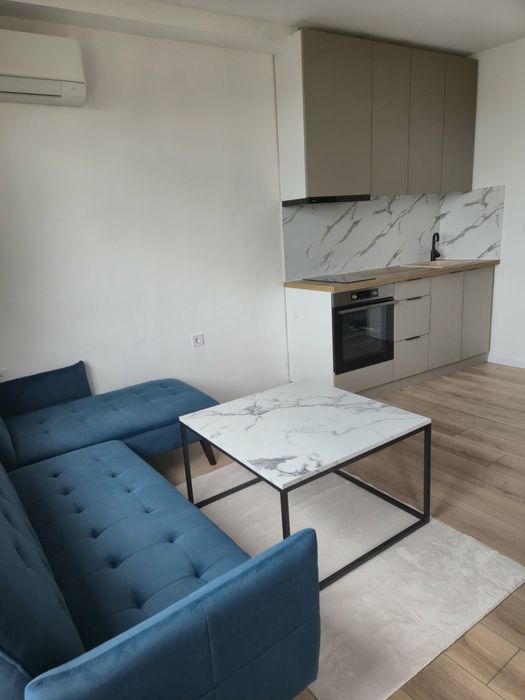 Продава се Двустаен апартамент в Пловдив, Тракия - 60 кв.м за 8 €/кв.м - Снимка #2