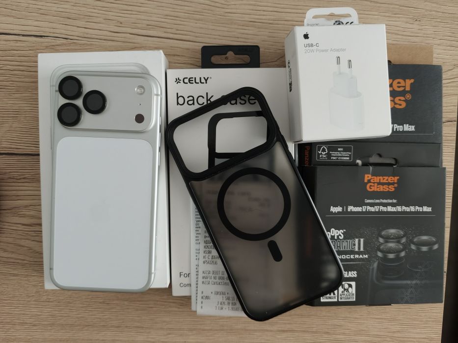 Продавам: Iphone 17 Pro Max 256