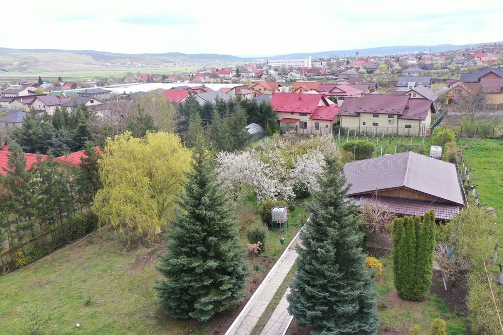 TEREN INTRAVILAN 3475mp + CASA 2003 - VASLUI - zona Moara Grecilor