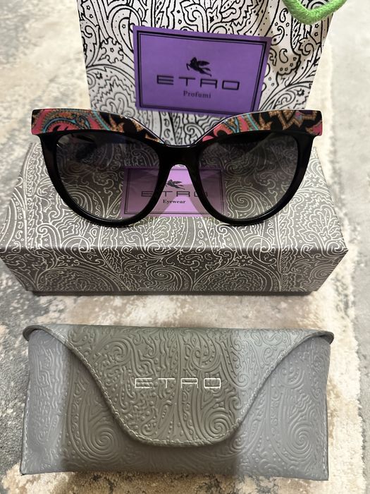 Намаление!!! Оригинални слънчеви очила Etro с кутия и калъф