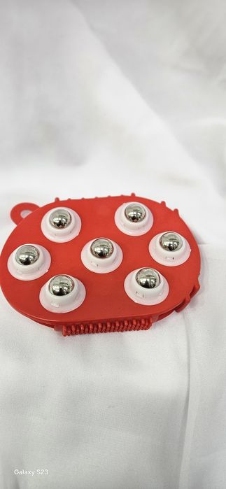 Многофункциональный массажёр для тела.