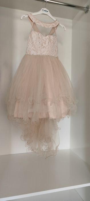 Нарядное платье для девочки