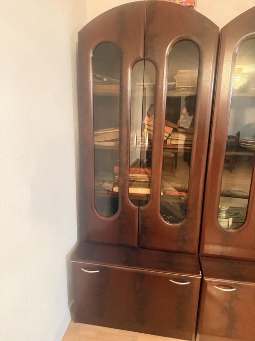 Продам комплект серванта  стенка самовывоз