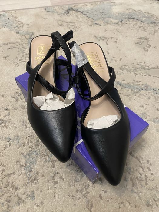 Продам туфли женские