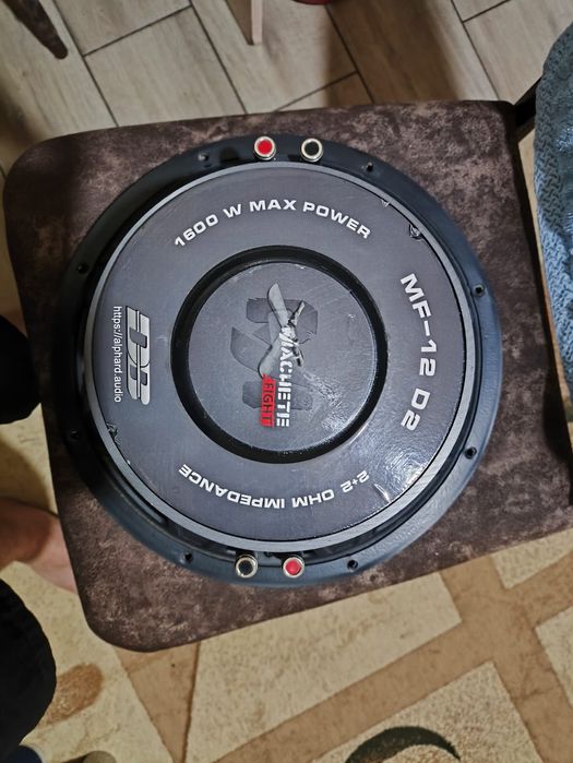 Продам сабвуфер , моноблок ,усилитель deaf bonce mahete urall jvc