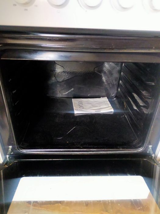 Продам газплиту Artel