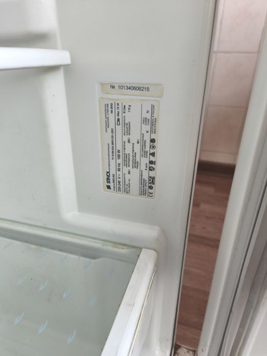 Холодильник большой хорошее состояние