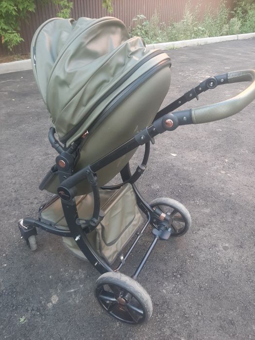 Коляска-трансформер