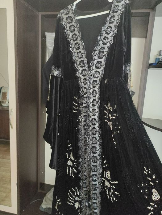 Abaya ko'ylak toshlari qo'l mehnati