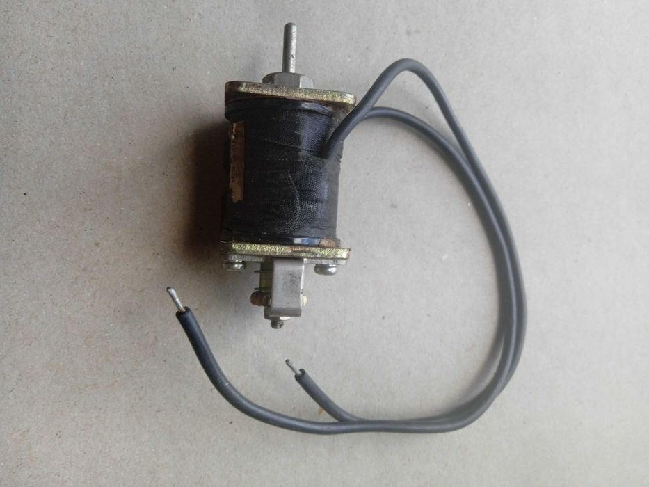 НОВЫЙ Концевой микро переключатель YAMATAKE-HONEYWELL 2MN1