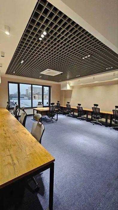 Сдаётся офис Тараса Шефченко 723 м²