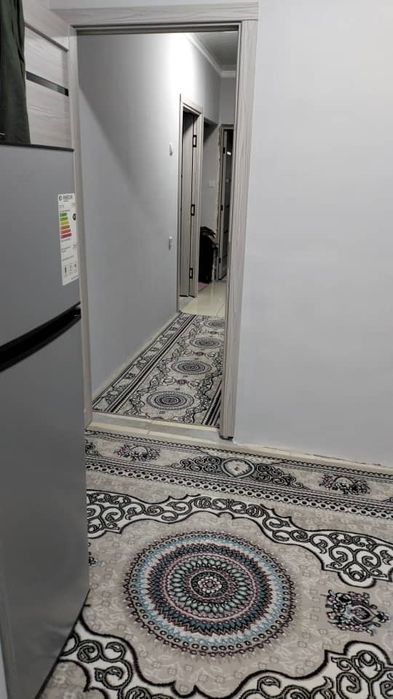 Uy sotiladi 1-etaj,  3-xonalik,