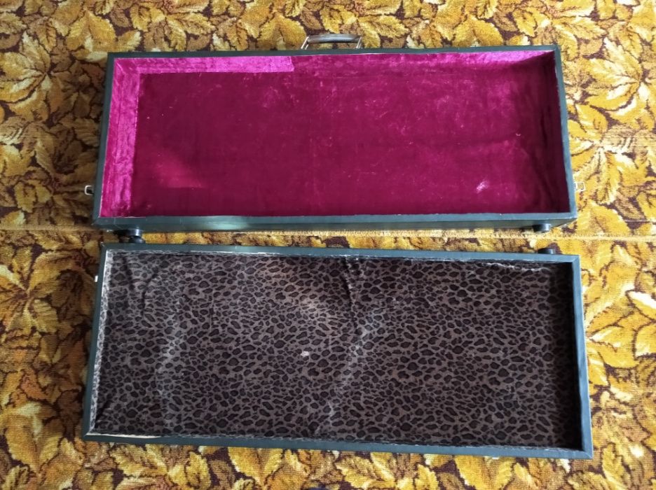 Футляр Ensoniq учун