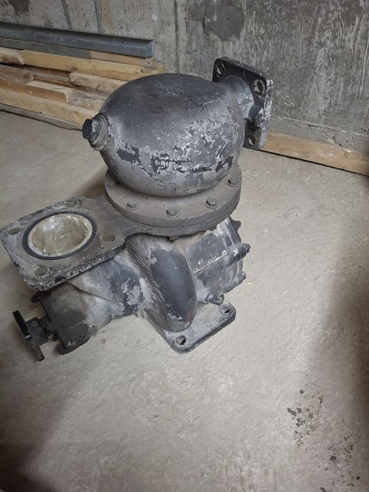 Продам насос водяной