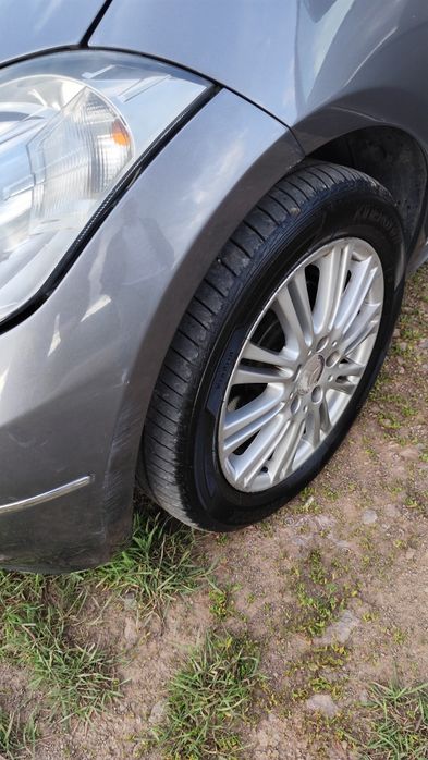 Изключително запазен Mercedes A180 Elegance автоматик