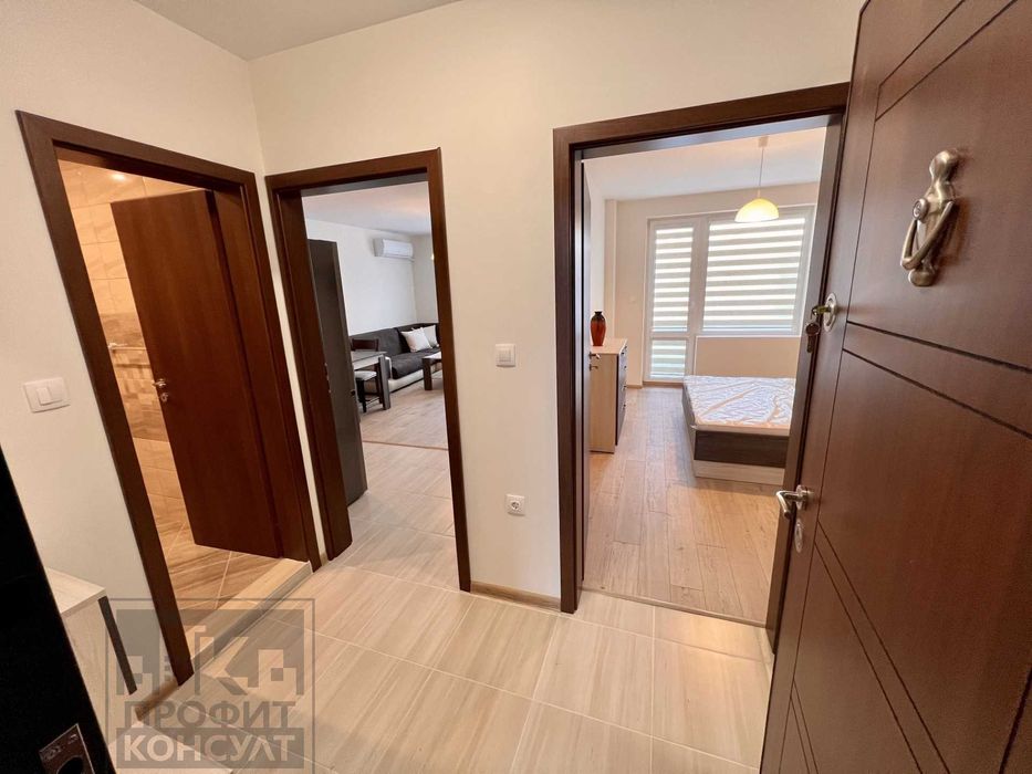 Продава се Двустаен апартамент в Велико Търново, Център - 64 кв.м за 1985 €/кв.м - Снимка #4